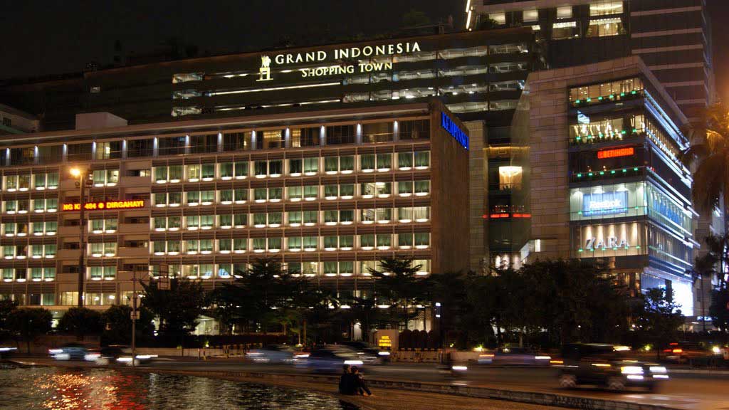 Amazing Grand Indonesia  Mall Local Tour Daytrips 