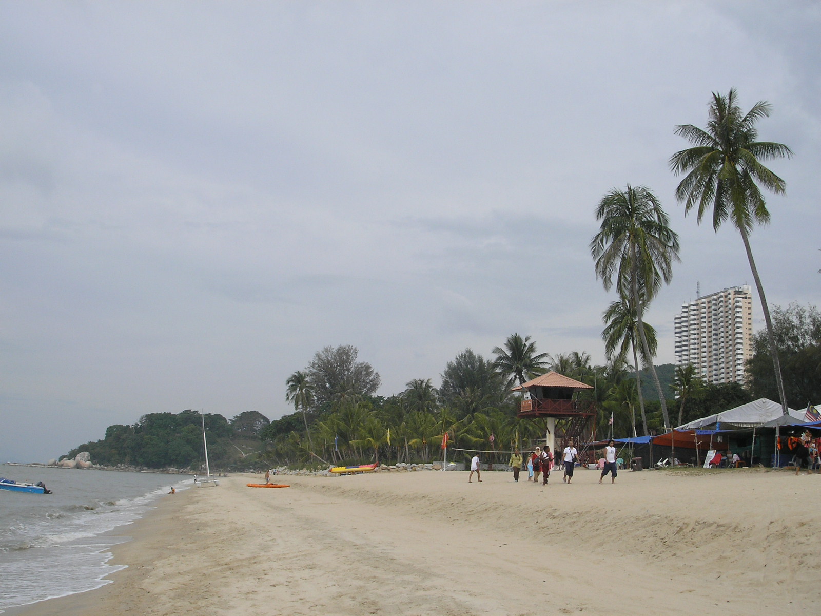 Batu Ferringhi Beach Local Tour, Daytrips, Sightseeing Packages